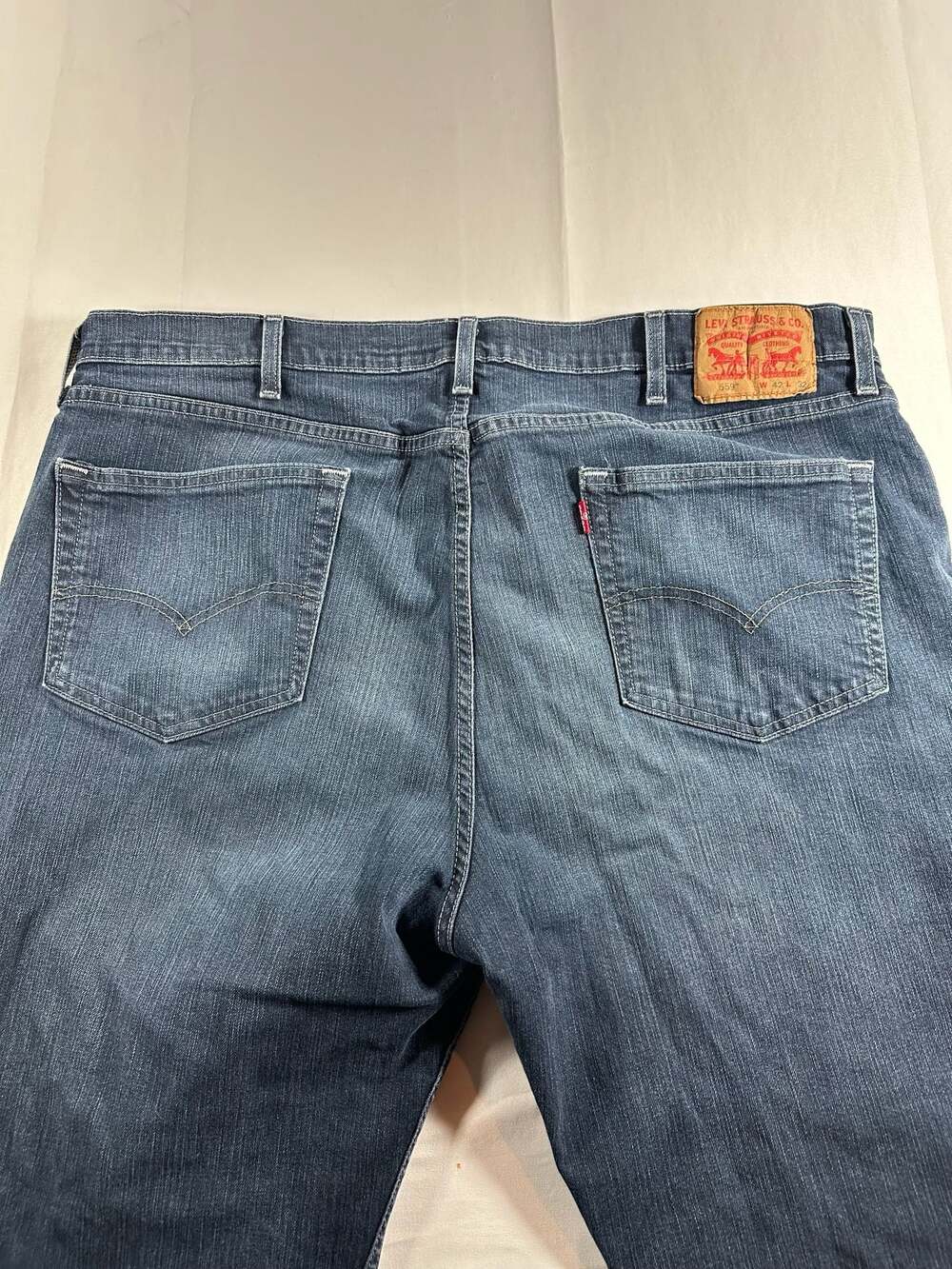 Levi's 559 Relaxed Straight Fit Waterless Jeans W42 L32 Mens - Picture 10 of 16